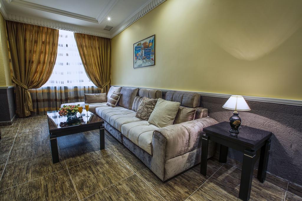 אפרטהוטל כוויית Sara Plaza (Adults Only) מראה חיצוני תמונה